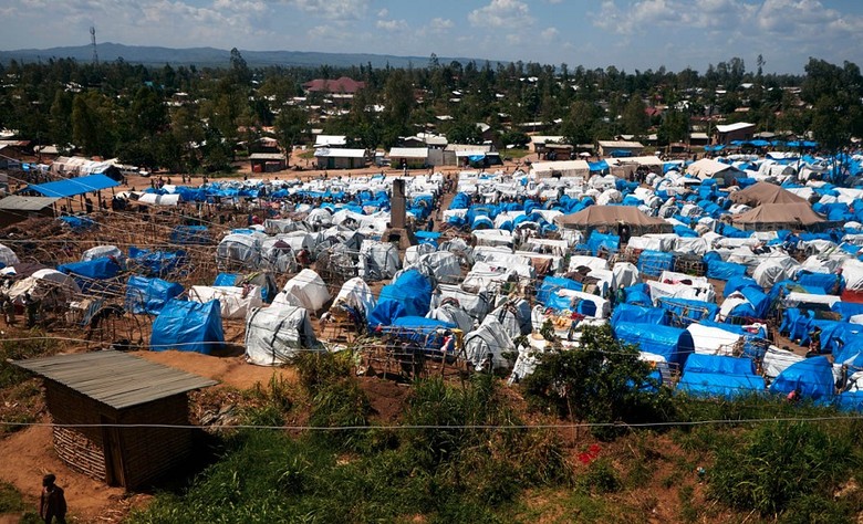 Refugee Camp in der Demokratischen Republik Kongo, Bildquelle: www.aljazeera.com/indepth/inpictures/violence-returns-dr-congo-ituri-province-180410102912520.html